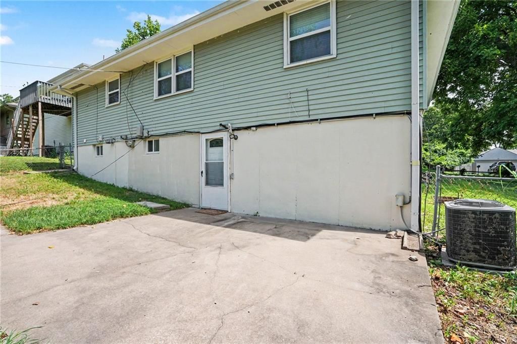 3608 N Euclid Avenue — photo 14