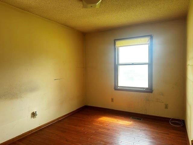 1000 6th Avenue — photo 15