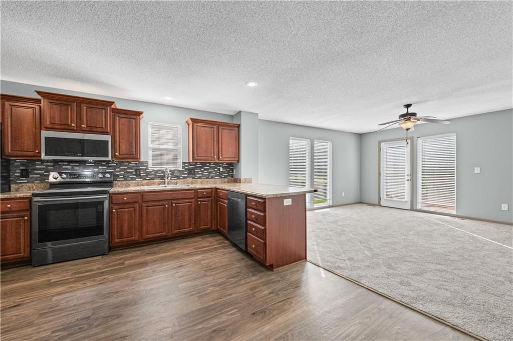 15355 NW 123rd Street — photo 7