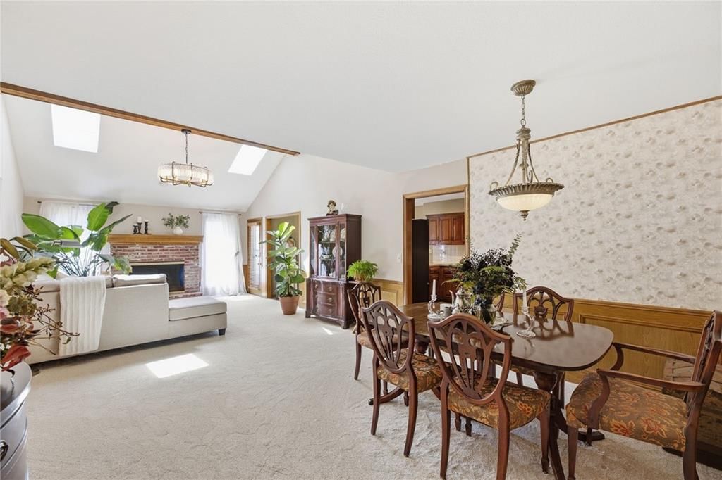 8592 Caenen Lake Court — photo 10