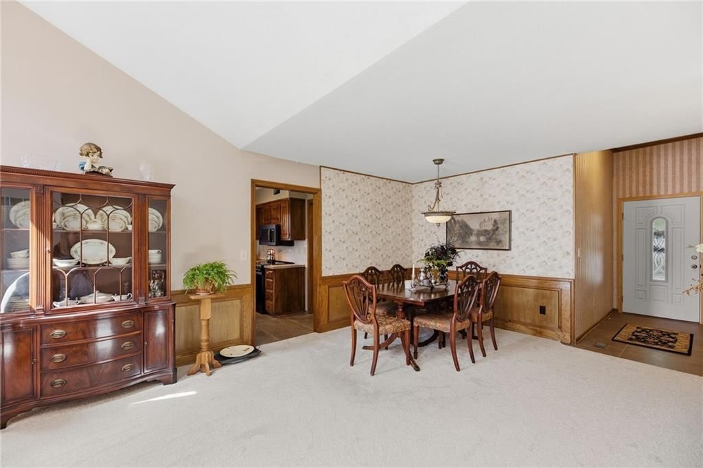 8592 Caenen Lake Court — photo 17