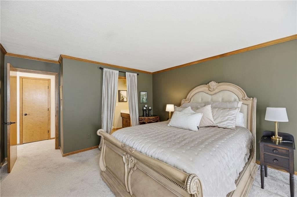 8592 Caenen Lake Court — photo 21