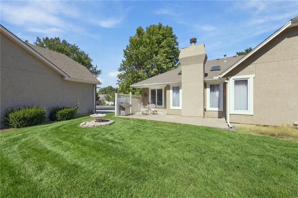 8592 Caenen Lake Court — photo 35