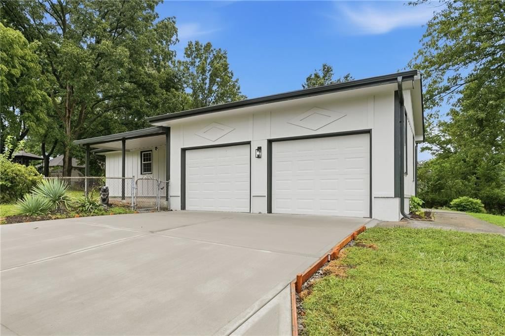 13201 Craig Avenue — photo 30