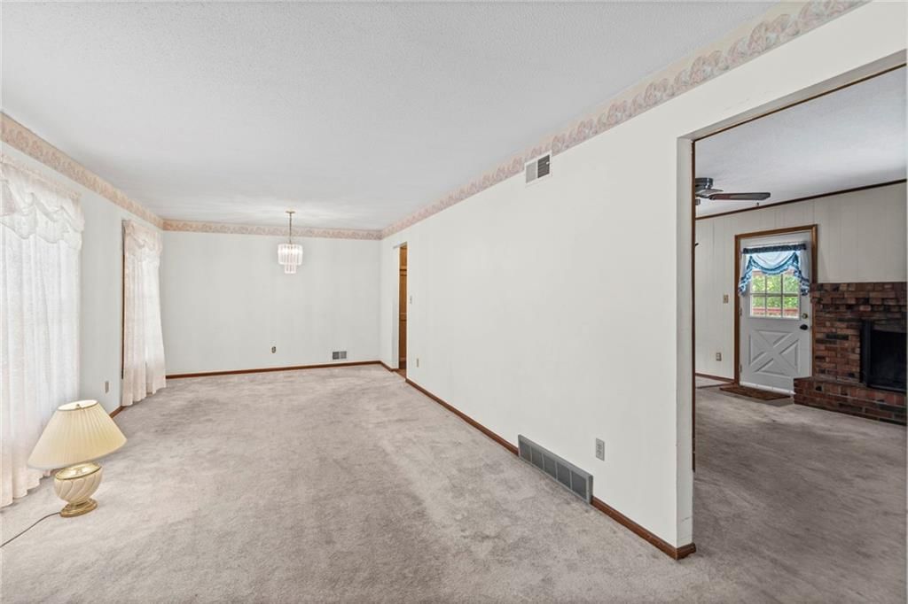6610 N Montgall Avenue — photo 4