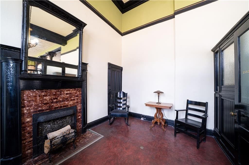 402 Felix Street — photo 12