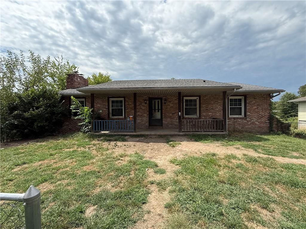 403 Monterey Street — photo 1
