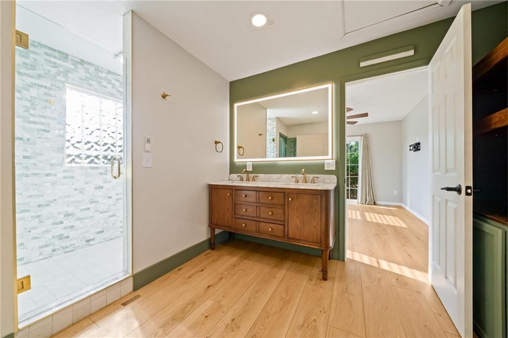 14715 S Bynum Road — photo 11