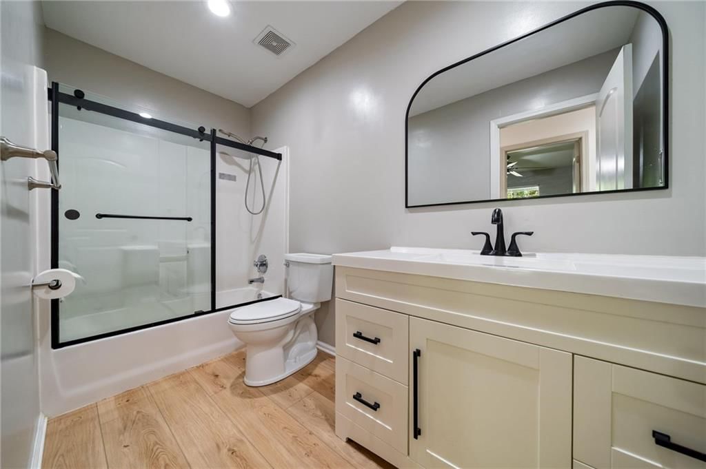14715 S Bynum Road — photo 16