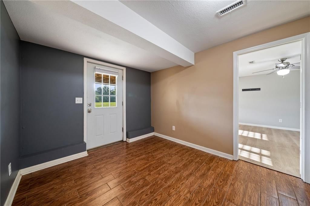 14715 S Bynum Road — photo 18