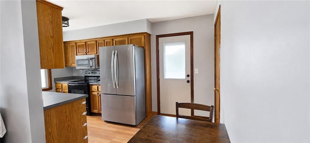 823 S Sycamore Street — photo 15