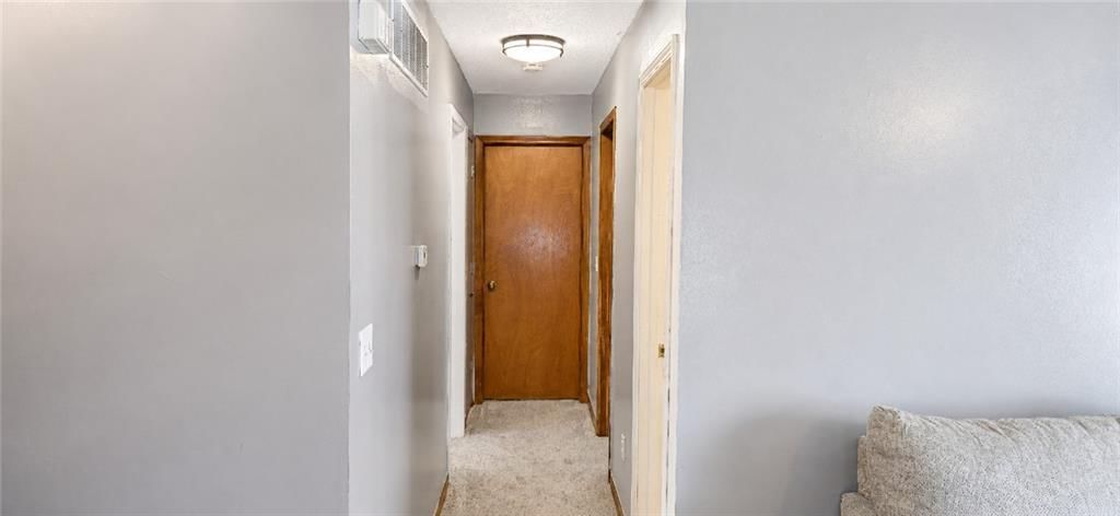 823 S Sycamore Street — photo 18