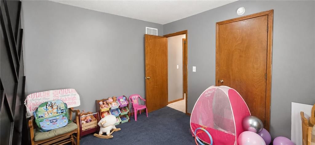 823 S Sycamore Street — photo 29