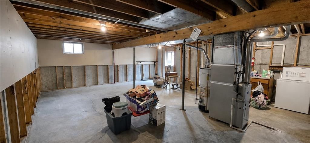 823 S Sycamore Street — photo 35