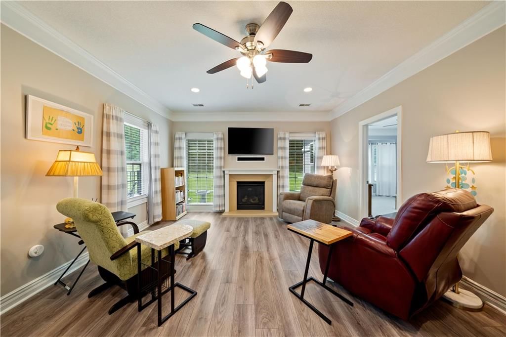 2709 NE Sonora Valley Drive — photo 2