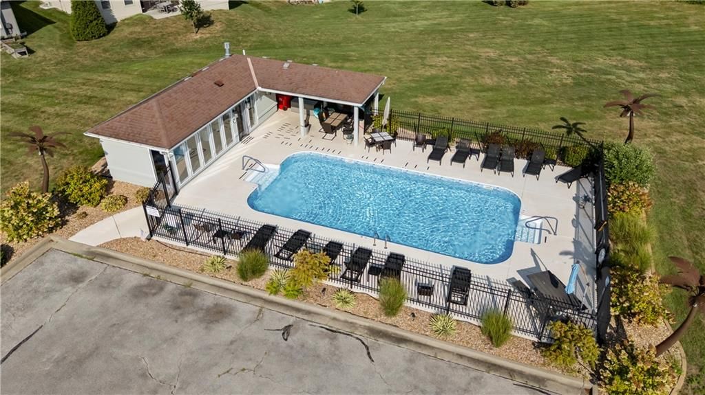 2709 NE Sonora Valley Drive — photo 18