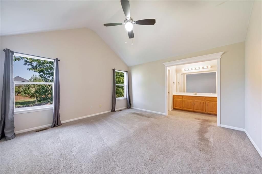 805 SW Bobcat Street — photo 8