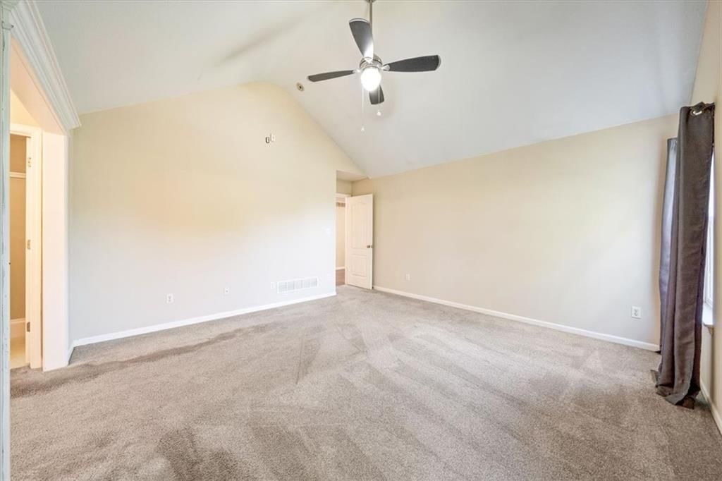 805 SW Bobcat Street — photo 9