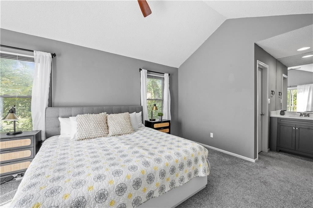 8824 W 106th Terrace — photo 18