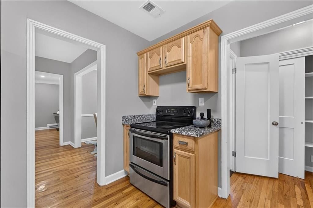 644 E 74th Terrace — photo 23