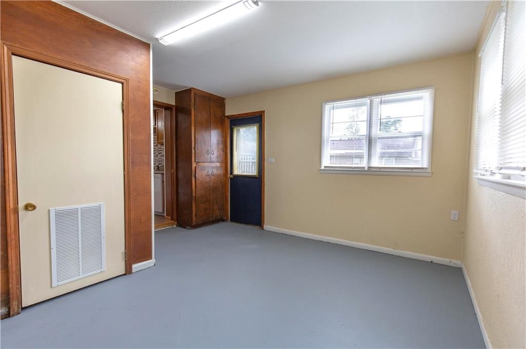 20 Schwartz Avenue — photo 14