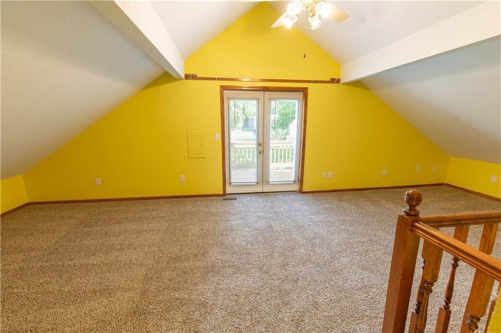 20 Schwartz Avenue — photo 21