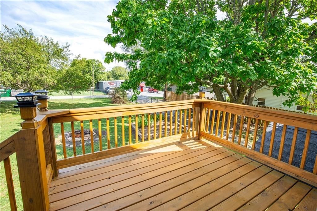 20 Schwartz Avenue — photo 26