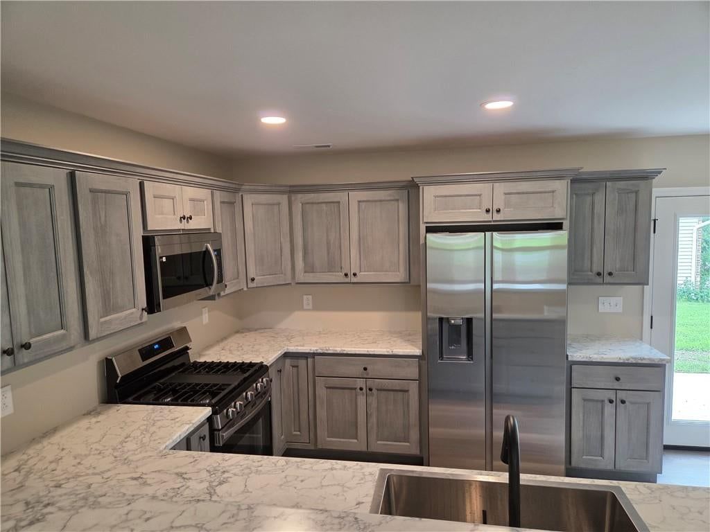 1826 Clay Street — photo 6
