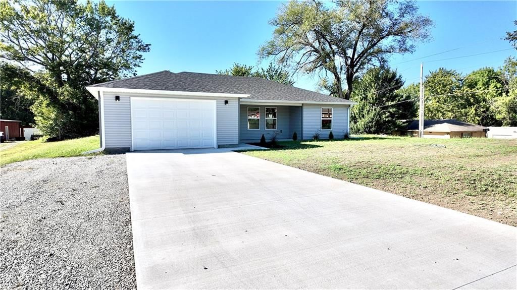 1826 Clay Street — photo 20
