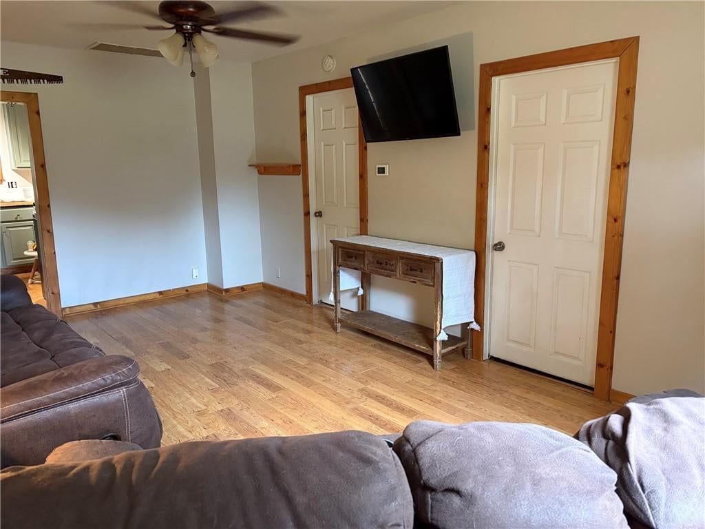 3600 Grand Avenue — photo 5
