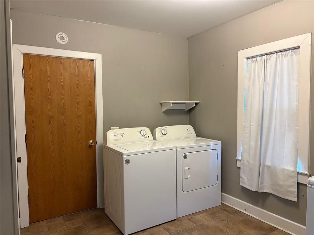 3600 Grand Avenue — photo 11