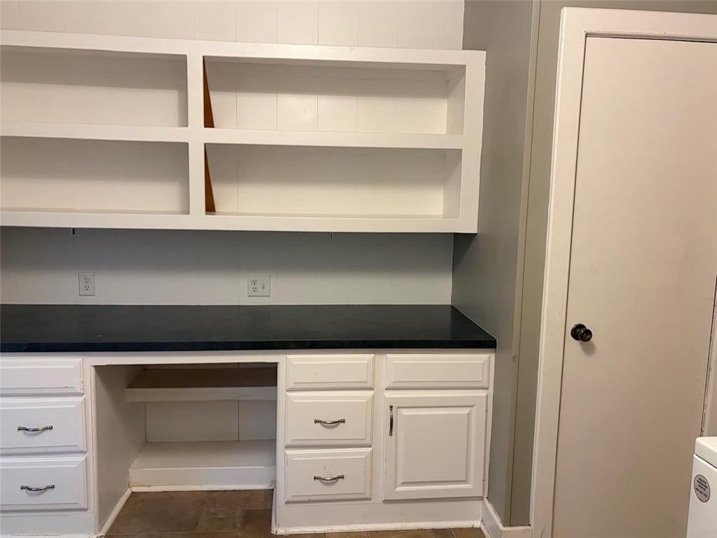 3600 Grand Avenue — photo 13