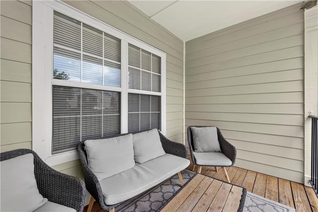 Photo 20 of 28 - 11610 Tomahawk Creek Parkway #K, Leawood, KS 66211
