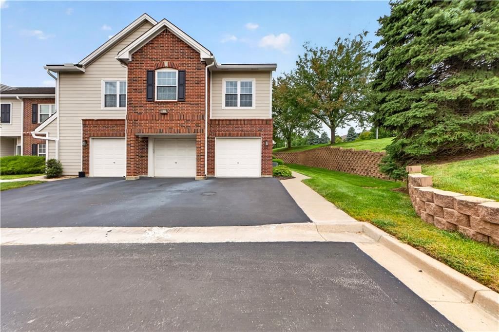 Photo 28 of 28 - 11610 Tomahawk Creek Parkway #K, Leawood, KS 66211