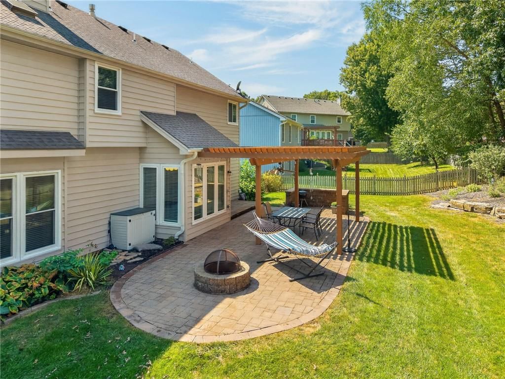 Photo 6 of 50 - 1312 Hillary Drive, Liberty, MO 64068