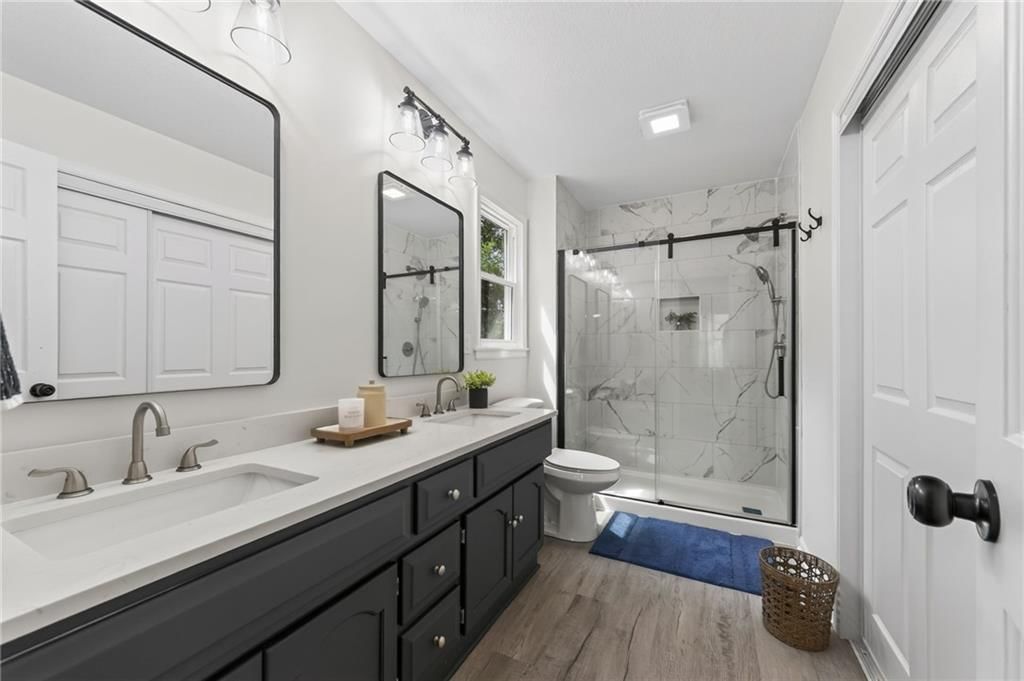 1109 NW Forest Drive — photo 14