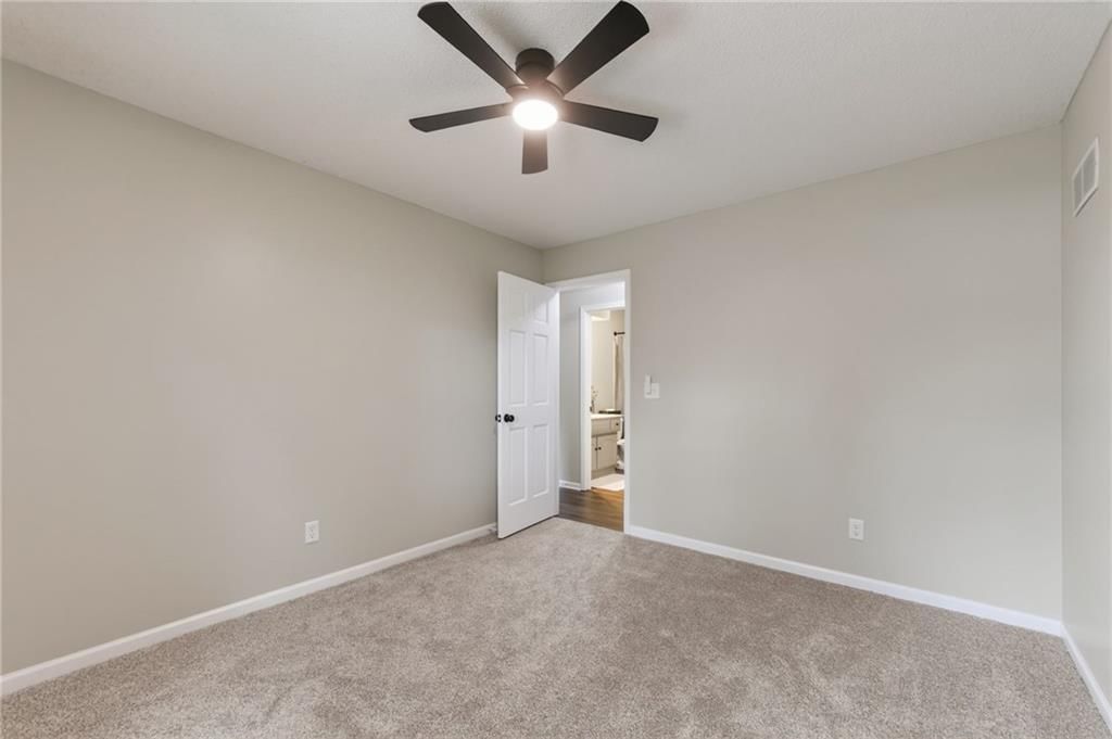 1109 NW Forest Drive — photo 18