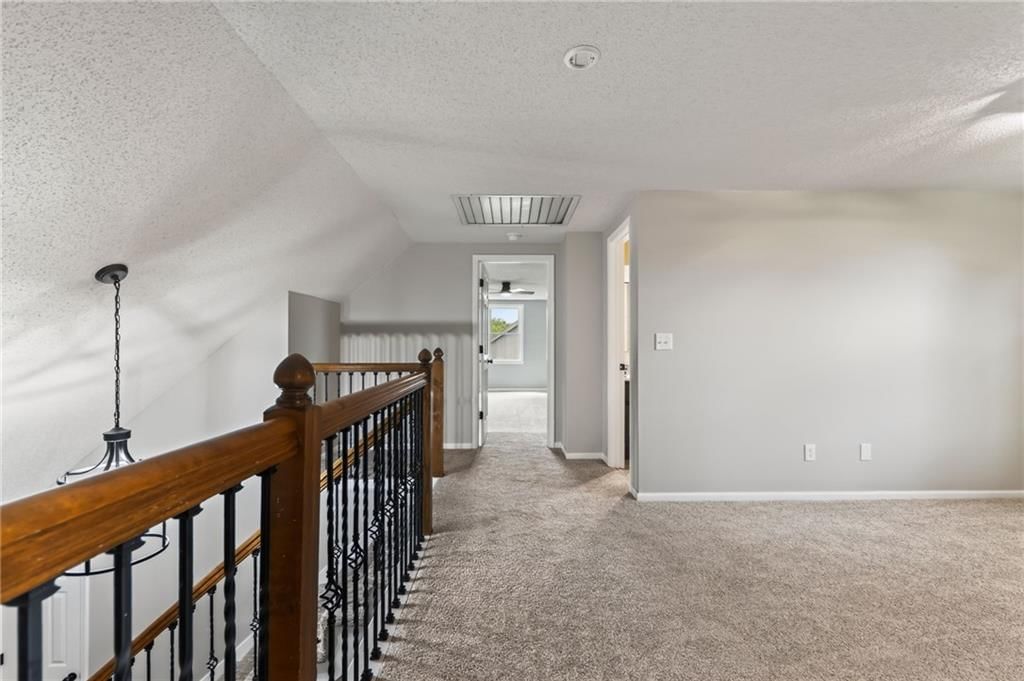 1109 NW Forest Drive — photo 23