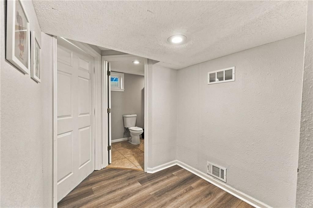 912 W 98th Street — photo 45