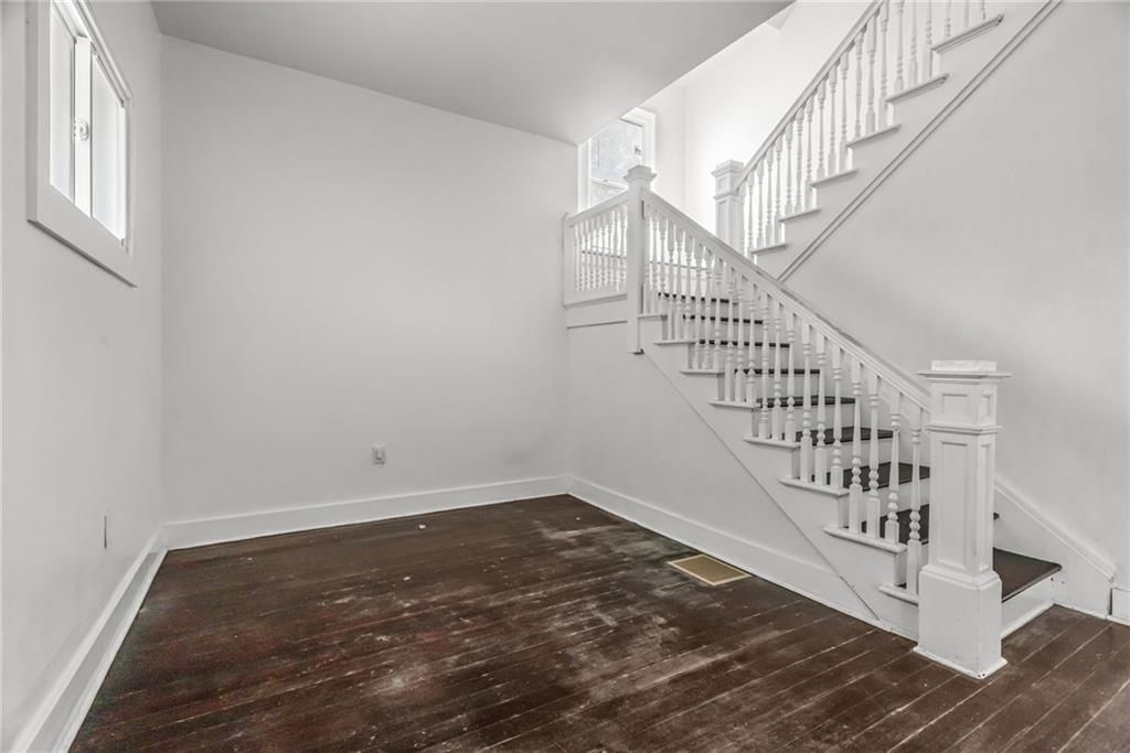 1322 Yecker Avenue — photo 7