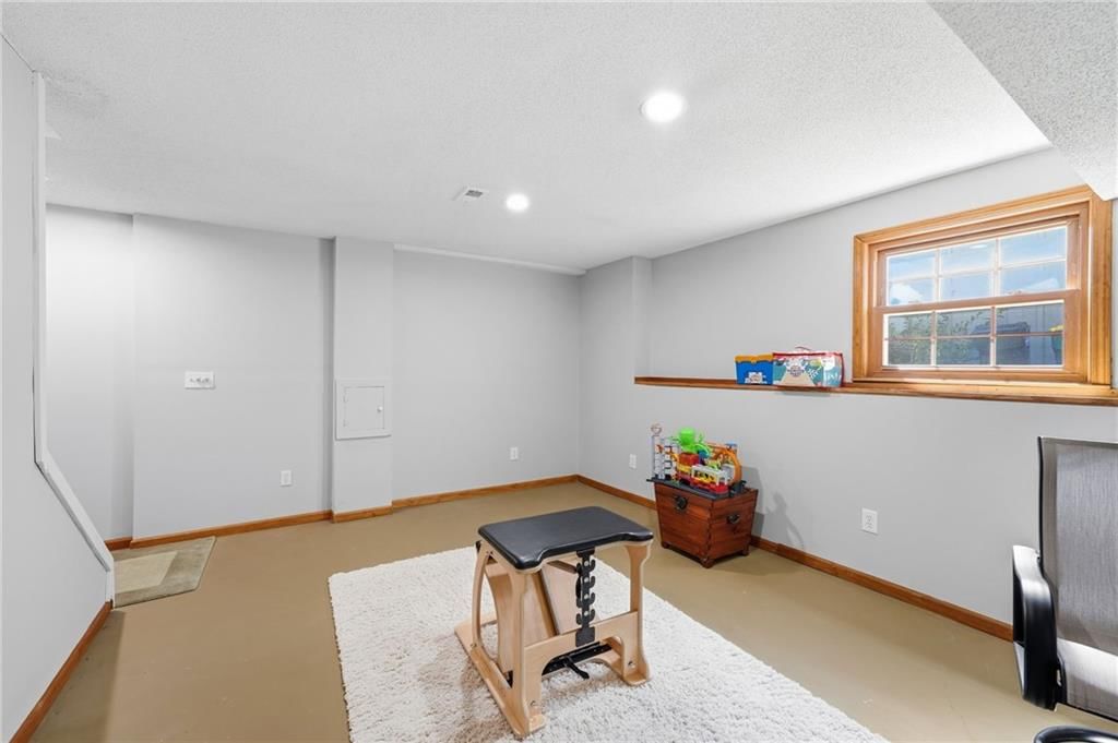10004 W 125 Terrace — photo 28