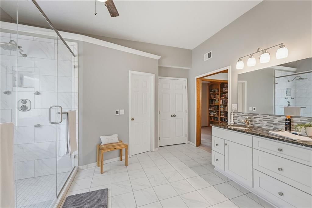 10004 W 125 Terrace — photo 39