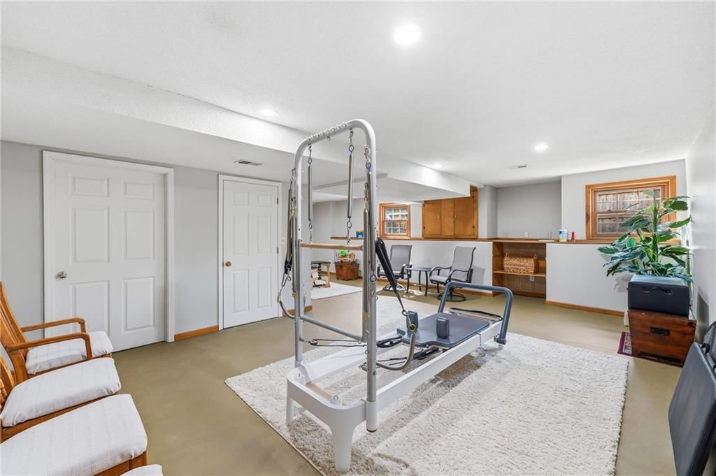 10004 W 125 Terrace — photo 47
