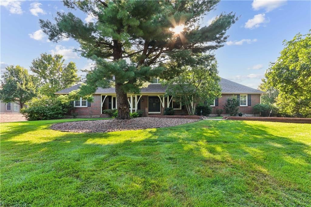 11848 W 144th Place, Olathe, KS