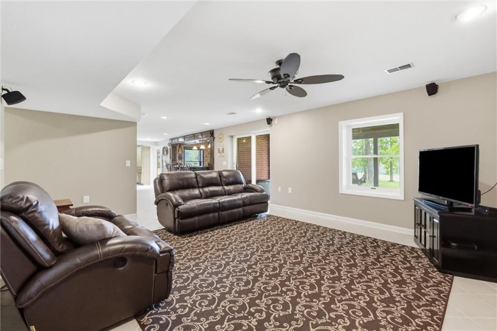 10423 Ridgeview Ave. — photo 26