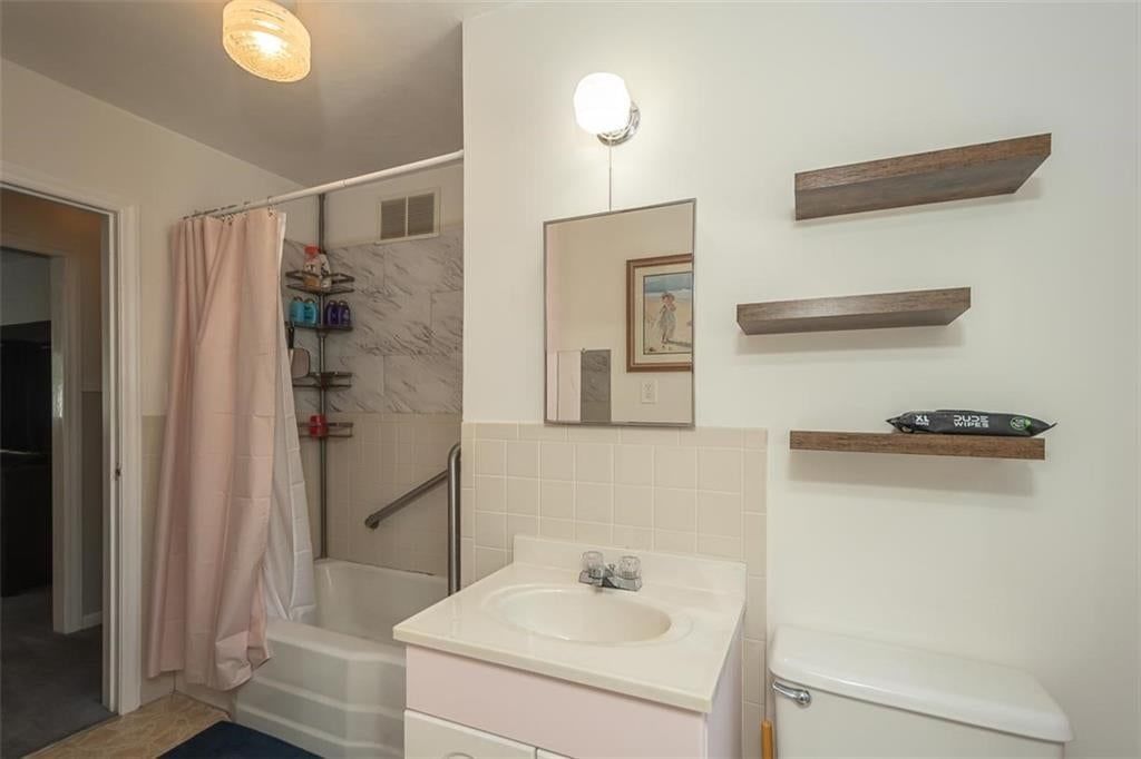 916 S Maple Street — photo 14