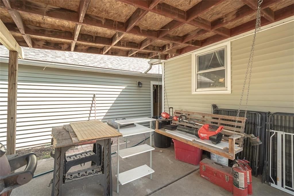 916 S Maple Street — photo 21