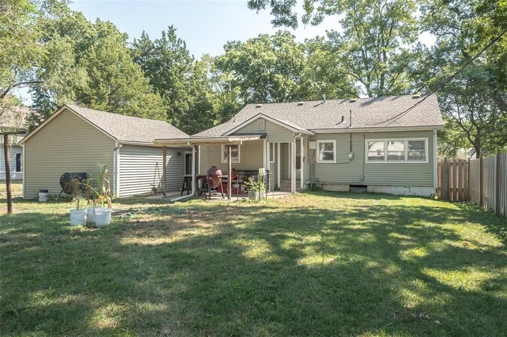 916 S Maple Street — photo 25
