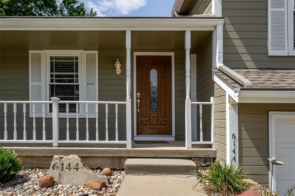 6144 W 157th Terrace — photo 9