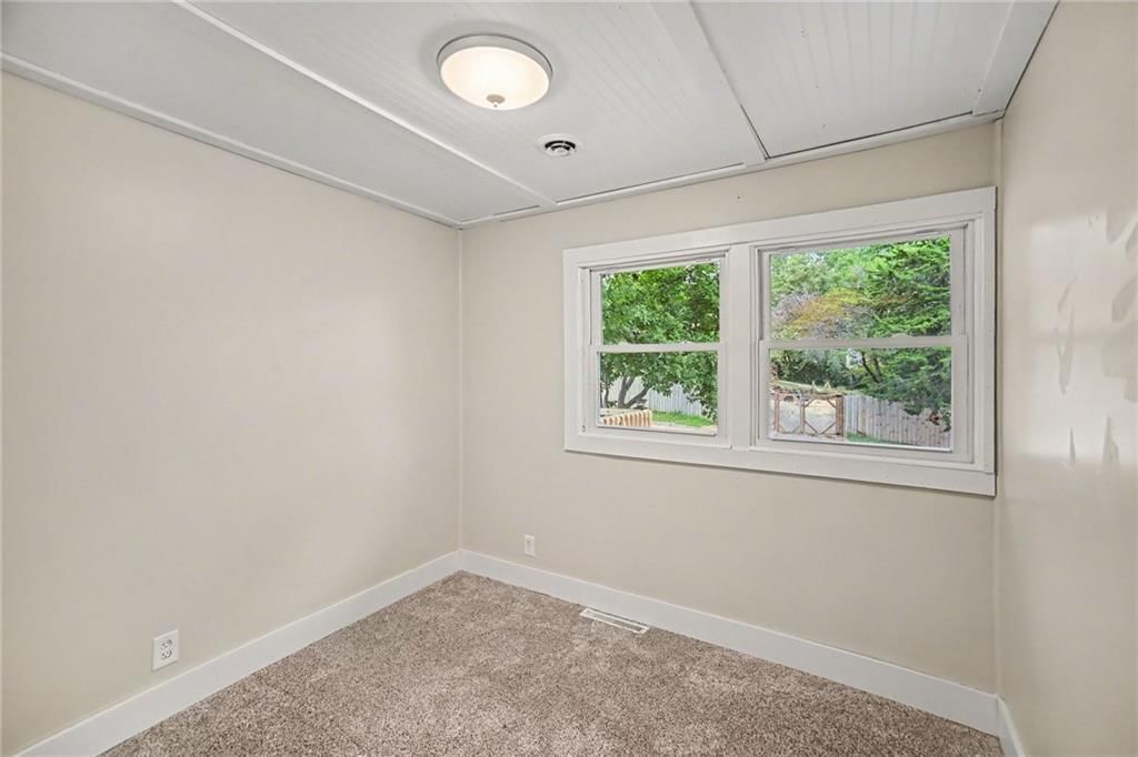 2409 Linden Drive — photo 14